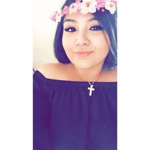 Meet your Posher, Abby